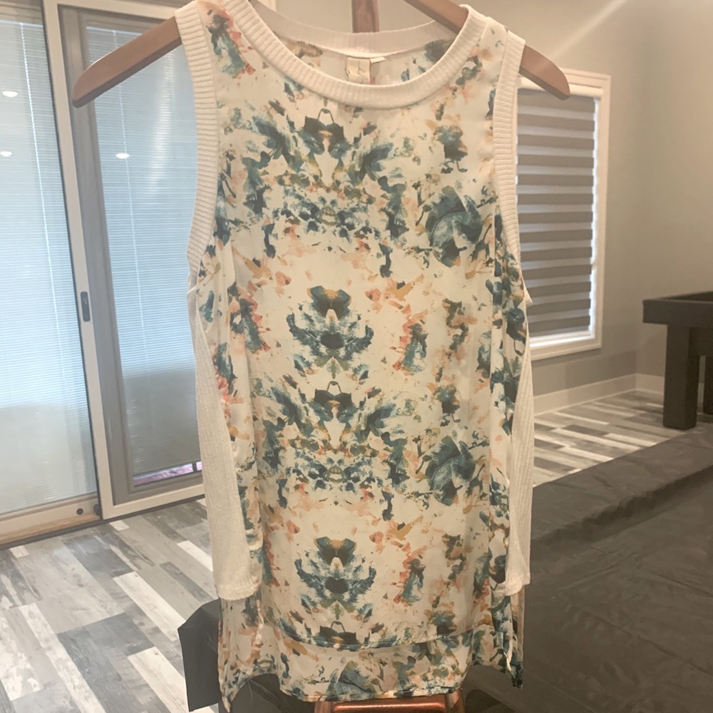 Allison Joy Tunic in Green and Gold print